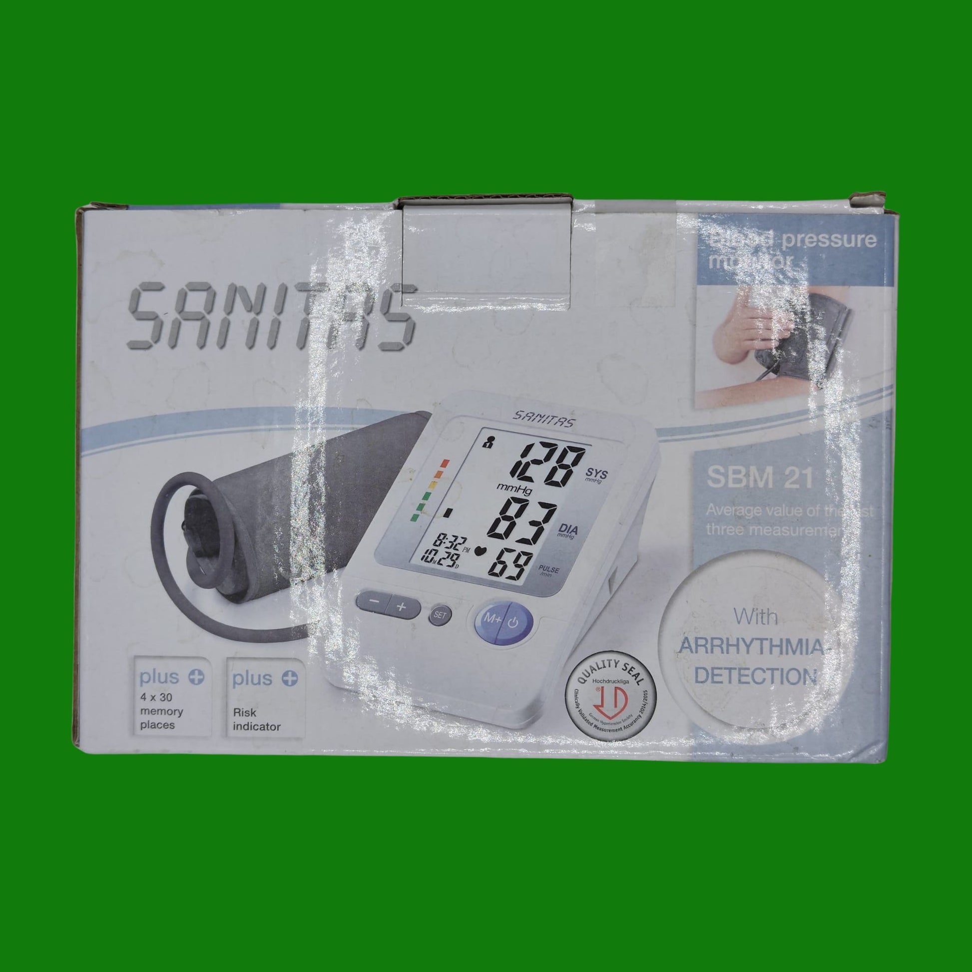 Sanitas SBM 21 Misuratore di Pressione Sanguigna da Braccio, per Circonferenze Braccio di 22-38 cm