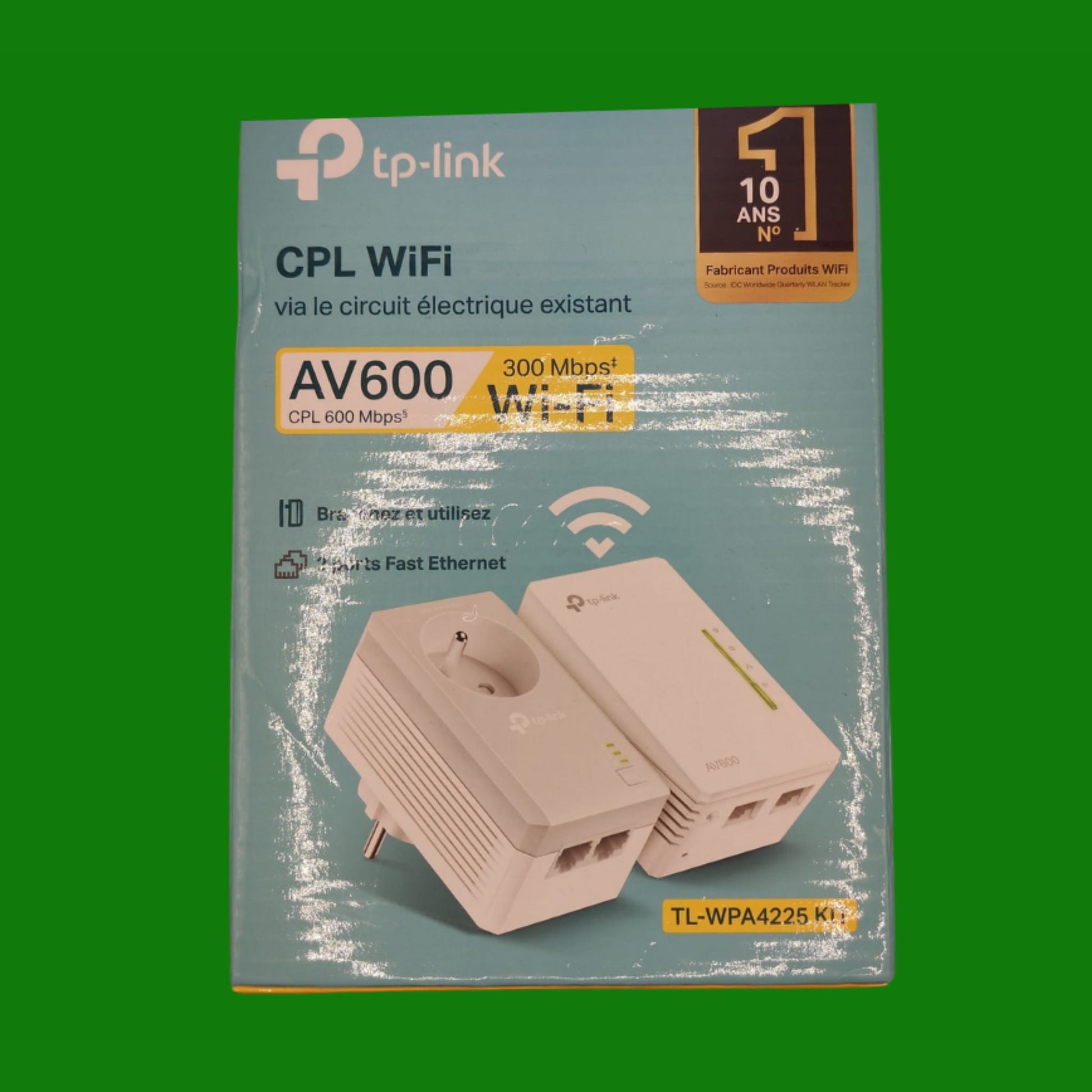 TP-Link Powerline 600Mbps WiFi 300 Mbps con 2 porte Ethernet e presa integrata, Kit di 2