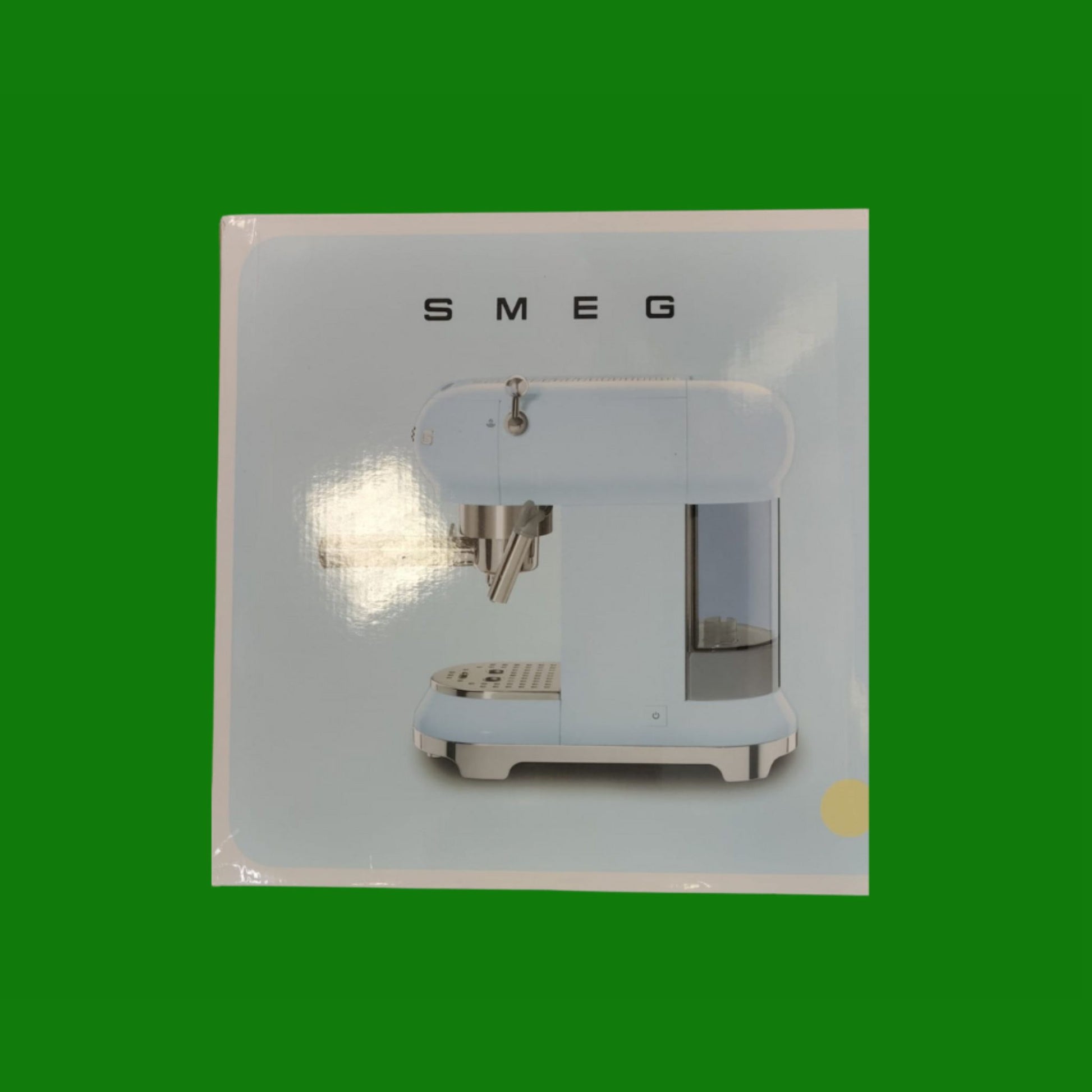 Smeg, Macchina da Caffè Espresso Manuale ECF01CREU, Cappuccino System, Thermoblock,