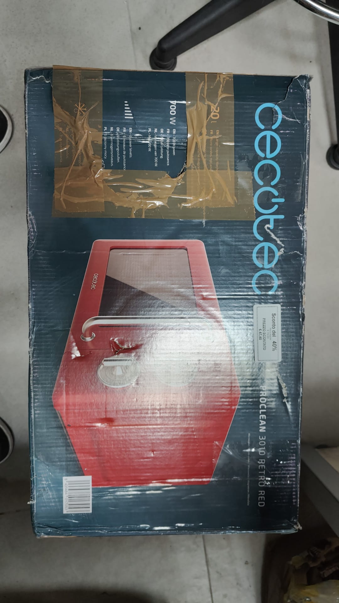 Cecotec Forno a Microonde Meccanico da 20 L Proclean 3010 Retro Red. 700 W in 6 livelli, timer fino a 30 minuti, modalità sbrinamento,