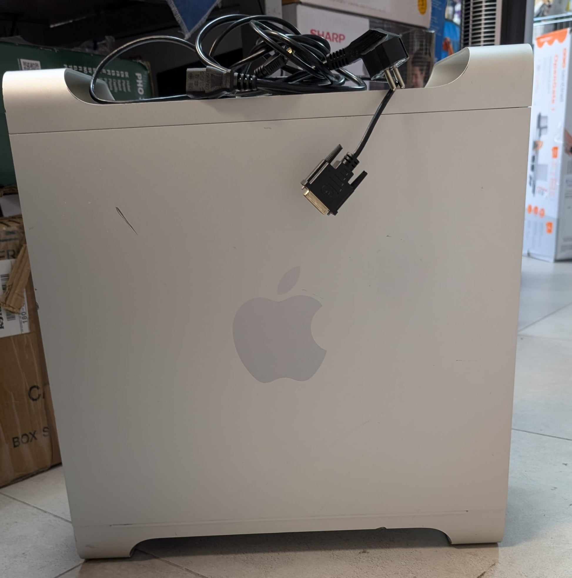 Mac Pro Modello identificatore MacPro5,1 come Mac Pro Classic Mid 2010 o Mid 2012