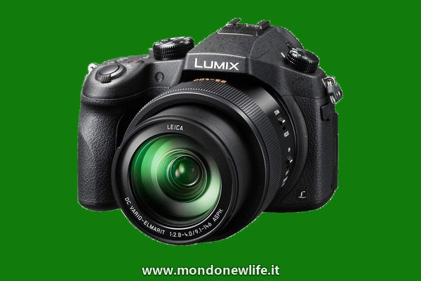 Panasonic Lumix FZ1000 Fotocamera Digitale, CMOS, 20.90 Megapixel Reali, 20.10 Megapixel Effettivi [Importato]